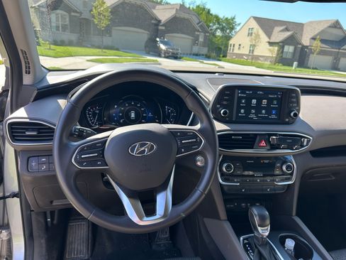 Used 2020 Hyundai Santa Fe SEL w/ Convenience Package AWD/4WD image 5