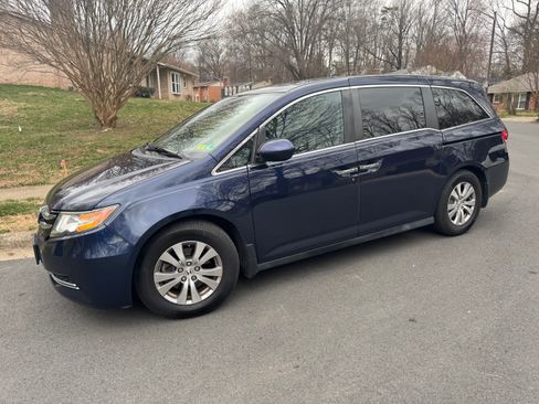 Used 2016 Honda Odyssey EX-L image 1
