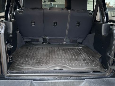 Used 2020 Jeep Wrangler Unlimited Sport image 5