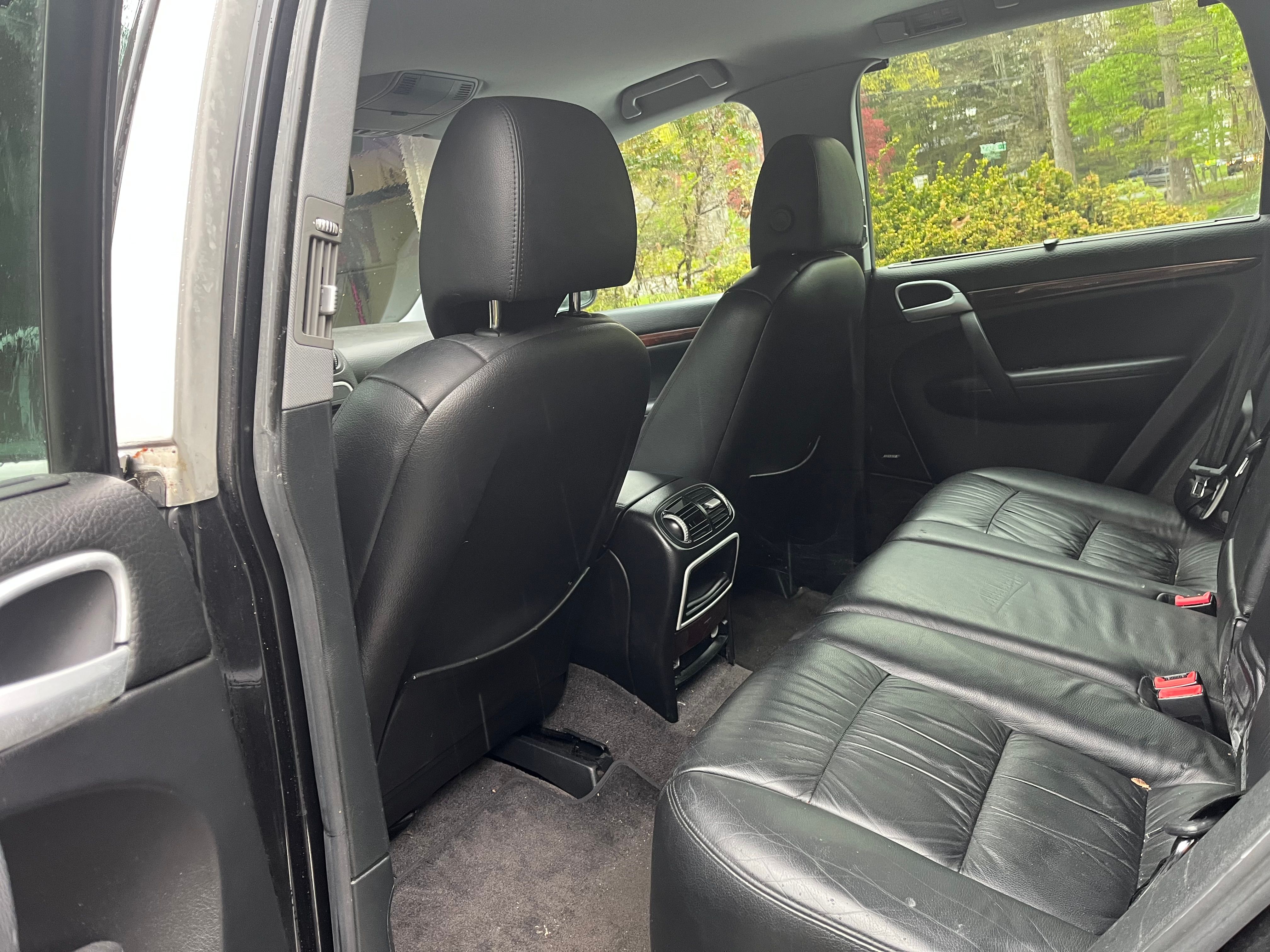 Used 2004 Porsche Cayenne S AWD/4WD image 10