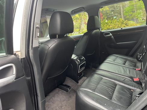 Used 2004 Porsche Cayenne S AWD/4WD image 10