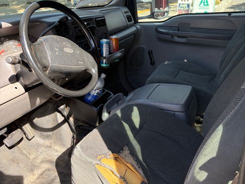 Used 2001 Ford F250 4x4 SuperCab Super Duty image 10