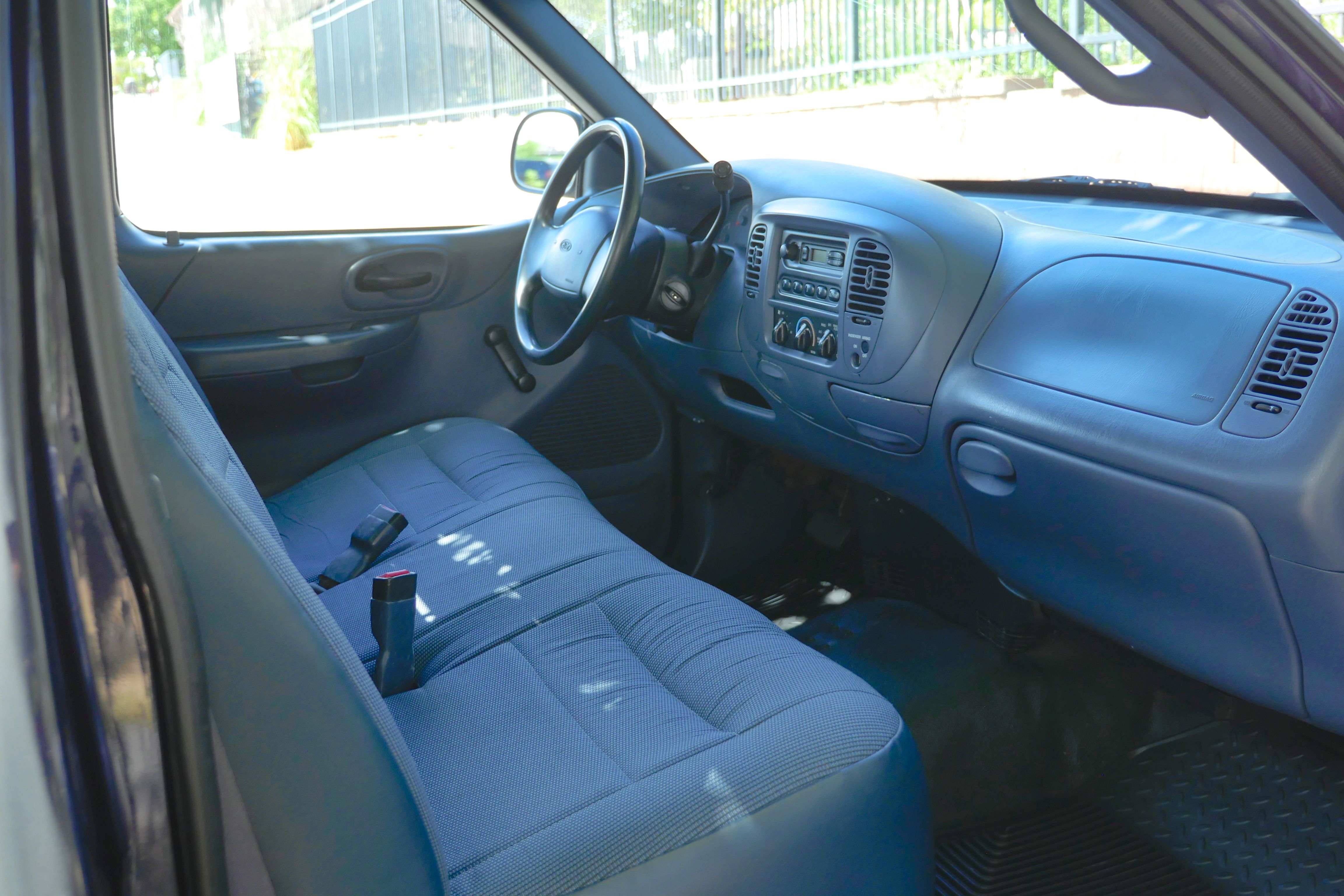Used 1999 Ford F150 2WD Regular Cab image 11