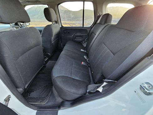 Used 2004 Nissan Xterra SE S/C w/ (SRF) Sunroof Pkg image 22