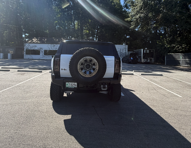 Used 2025 GMC Hummer EV 3X AWD/4WD image 12