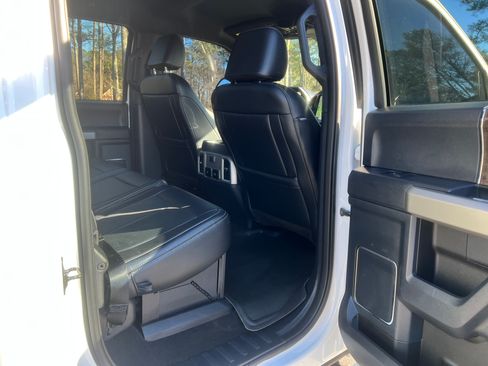 Used 2022 Ford F250 Lariat w/ Lariat Ultimate Package image 12