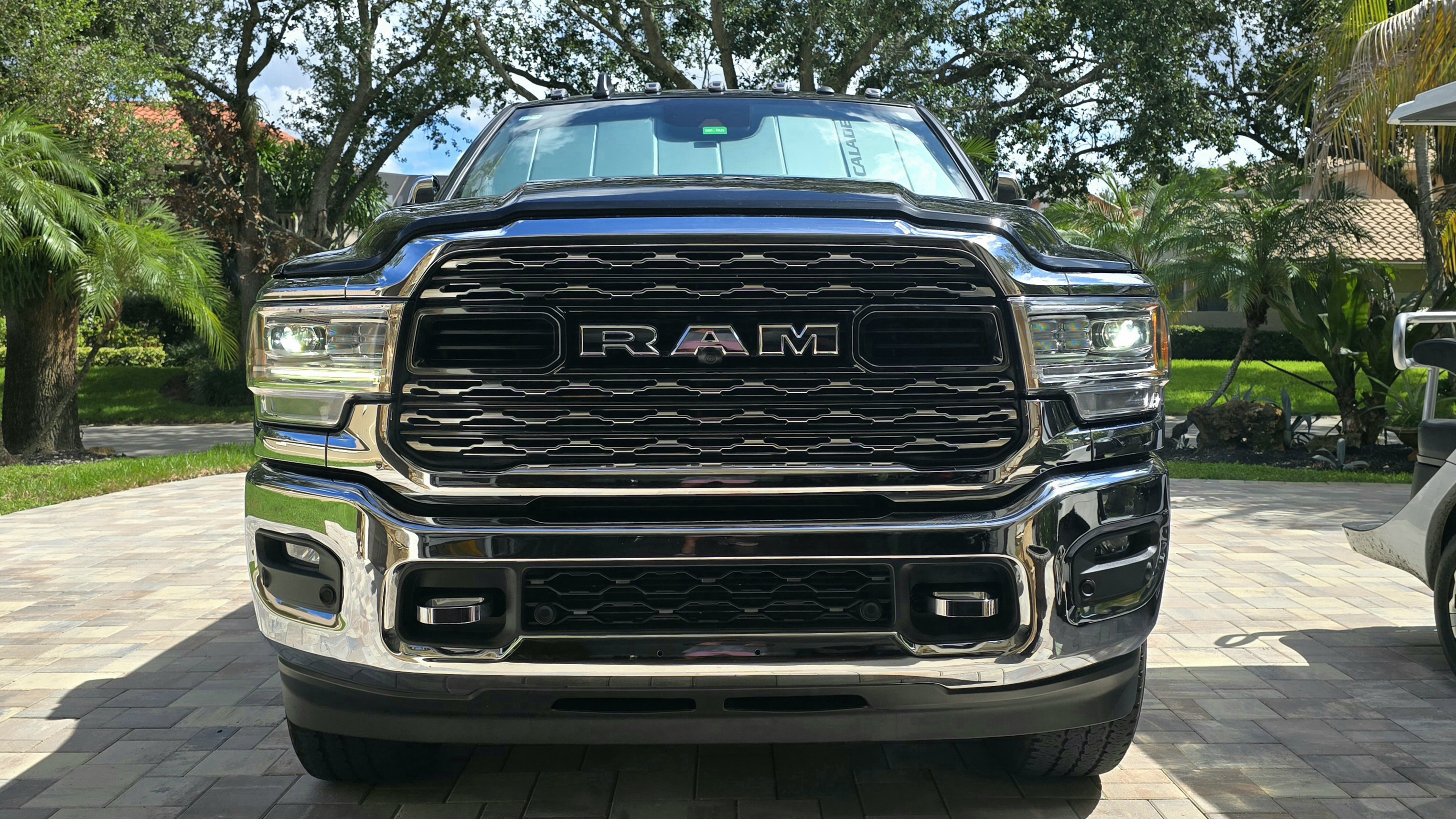 Used 2022 RAM 3500 Limited AWD/4WD image 1