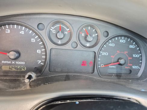 Used 2004 Ford Ranger XLT image 10