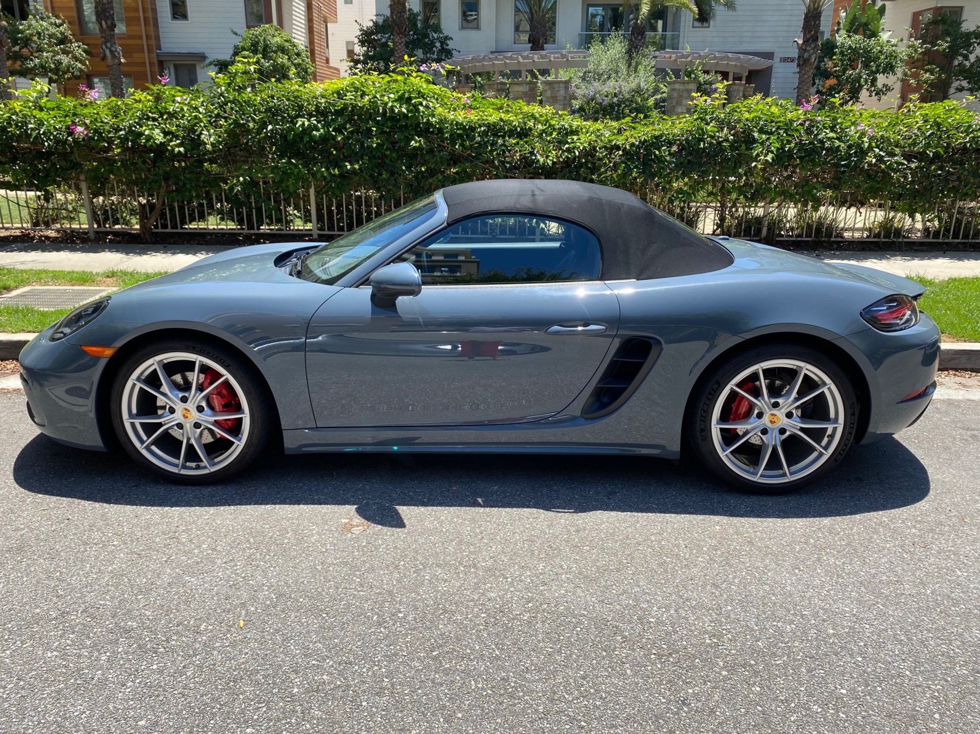 Used 2017 Porsche 718 Boxster S RWD image 1
