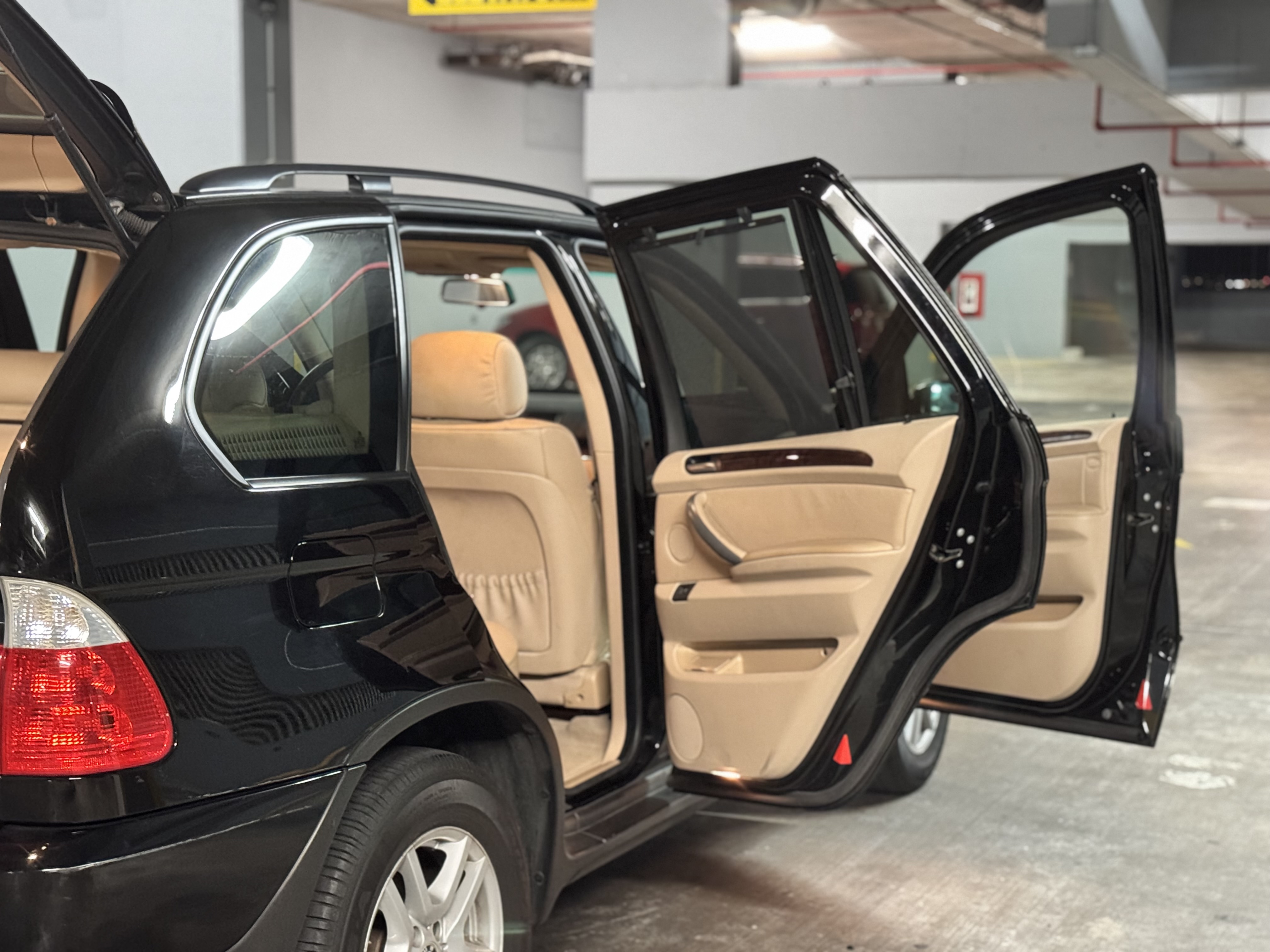 Used 2005 BMW X5 3.0i AWD/4WD image 28