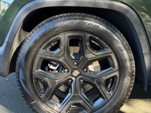 Used 2023 Rivian R1T Adventure image 19