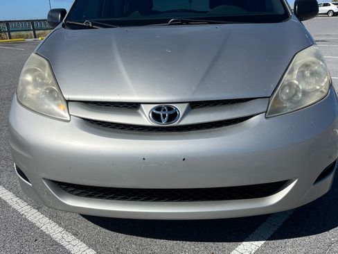 Used 2008 Toyota Sienna LE image 4