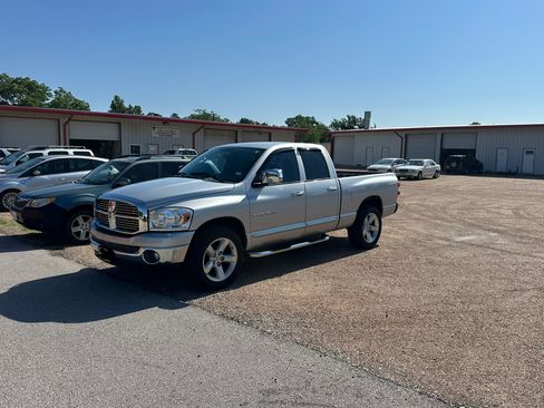 Used 2007 Dodge Ram 1500 Truck SLT w/ Quad Cab Big Horn Value Group RWD image 1