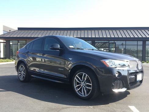 Used 2017 BMW X4 xDrive28i image 1