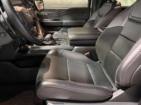 Used 2025 Ford F150 Raptor AWD/4WD image 11