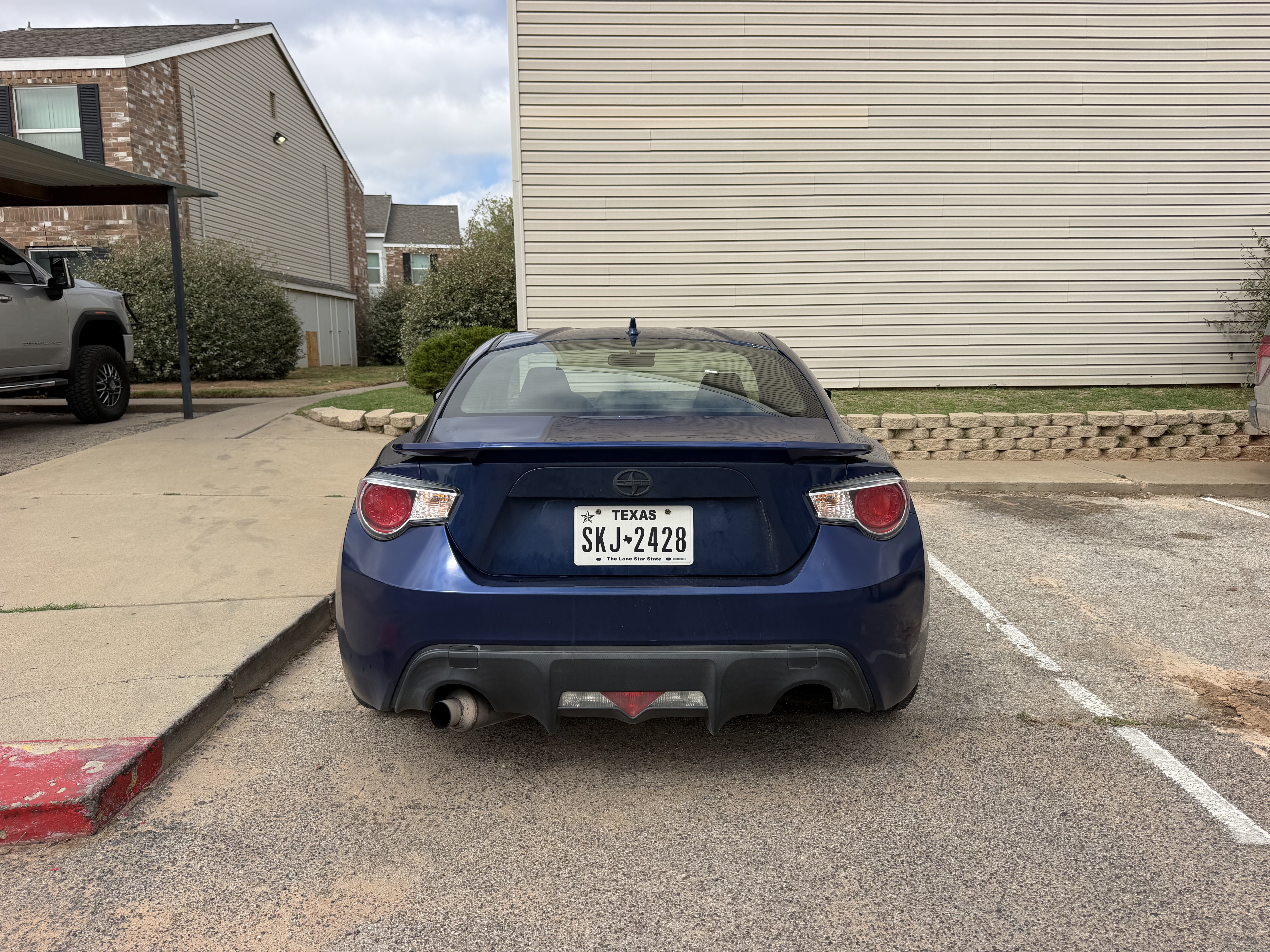 Used 2015 Scion FR-S RWD image 5
