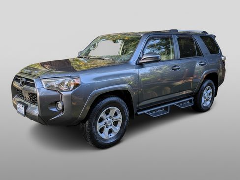 Used 2023 Toyota 4Runner SR5 image 1