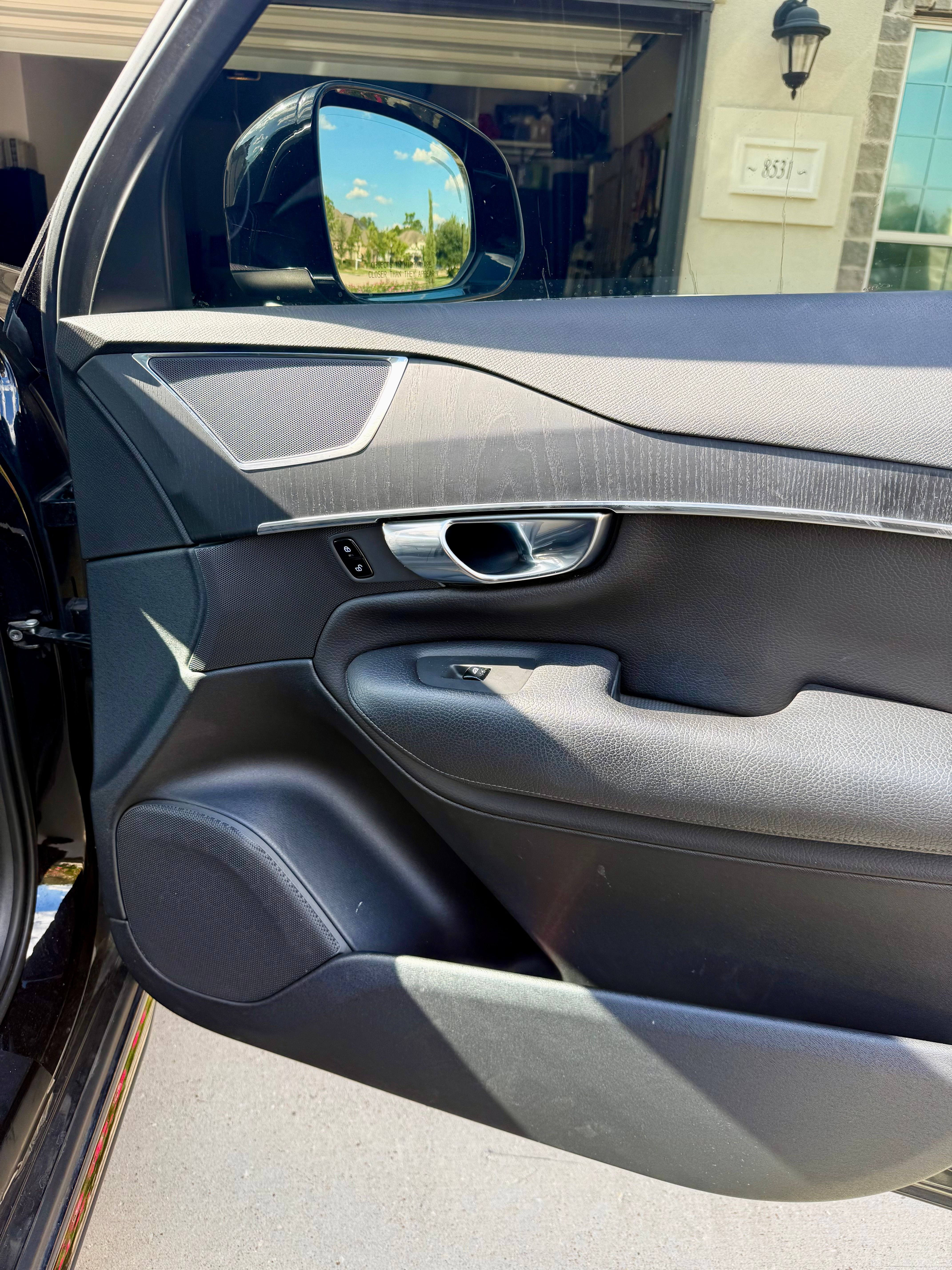 Used 2020 Volvo XC90 T6 Momentum w/ Protection Package AWD/4WD image 15