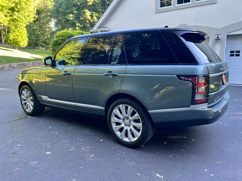 Used 2016 Land Rover Range Rover Supercharged AWD/4WD image 9