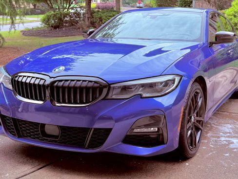Used 2021 BMW 330e w/ Executive Package RWD image 1
