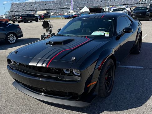 Used 2023 Dodge Challenger R/T Scat Pack image 2