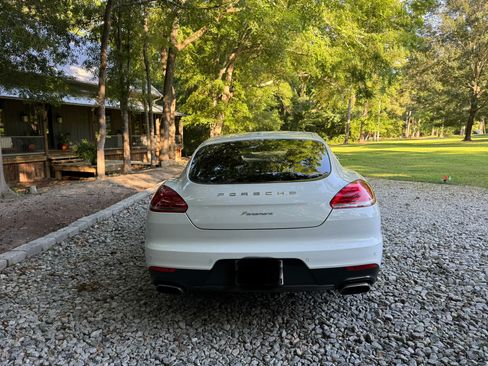 Used 2016 Porsche Panamera Edition RWD image 5