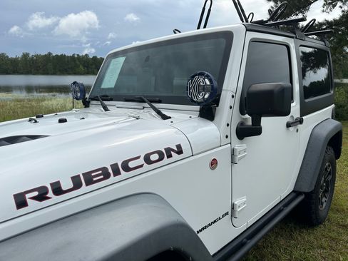 Used 2014 Jeep Wrangler Rubicon image 6