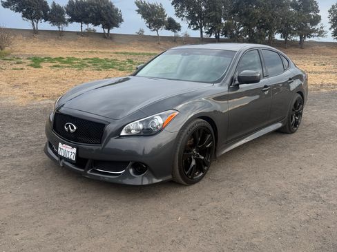 Used 2013 INFINITI M37 w/ Premium Pkg RWD image 16