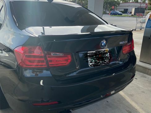 Used 2013 BMW 328i Sedan RWD image 9