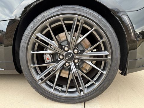 Used 2023 Chevrolet Camaro ZL1 image 19