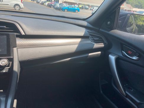 Used 2018 Honda Civic Si image 13