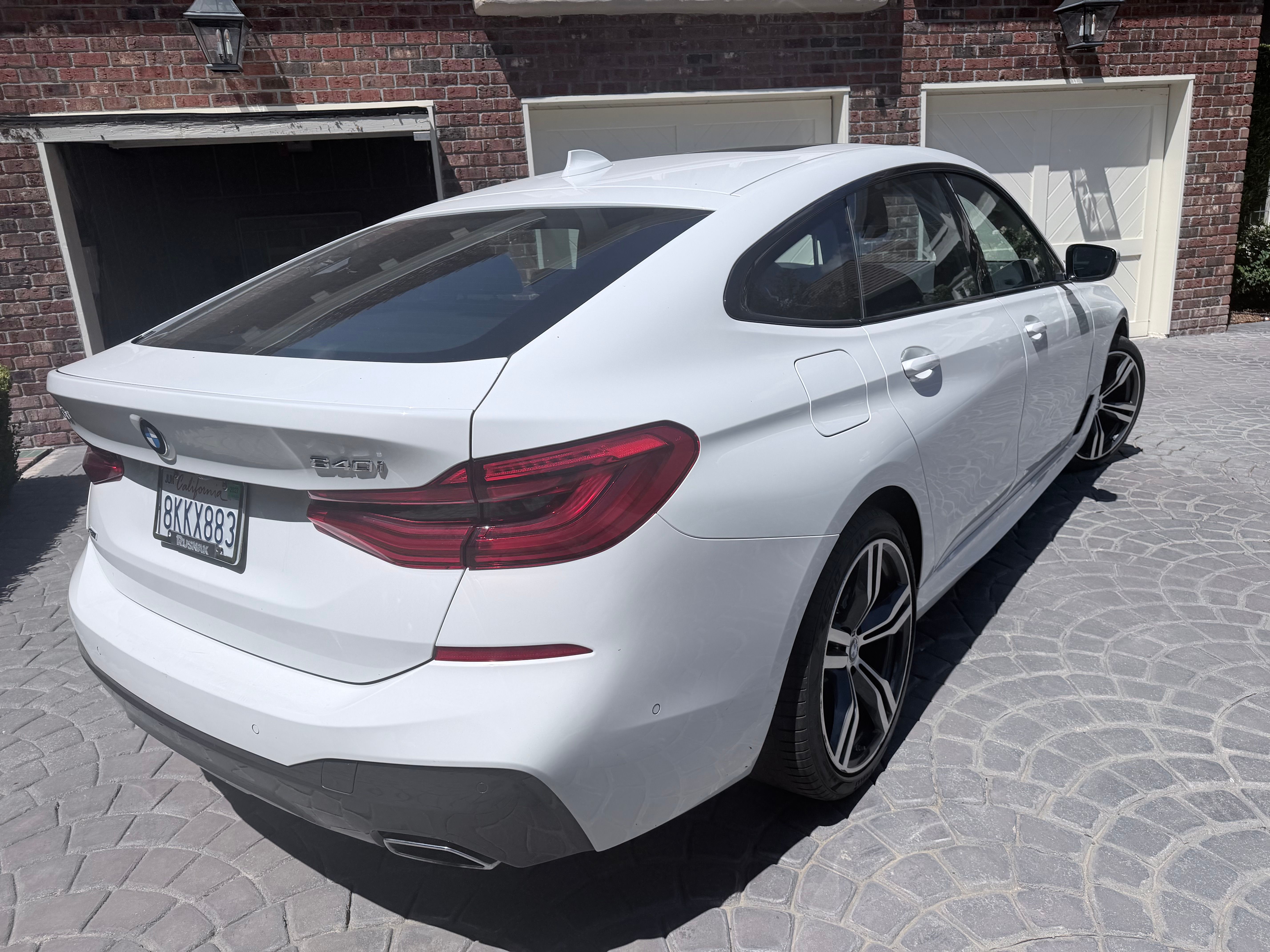 Used 2019 BMW 640i Gran Turismo xDrive w/ Premium Package AWD/4WD image 2