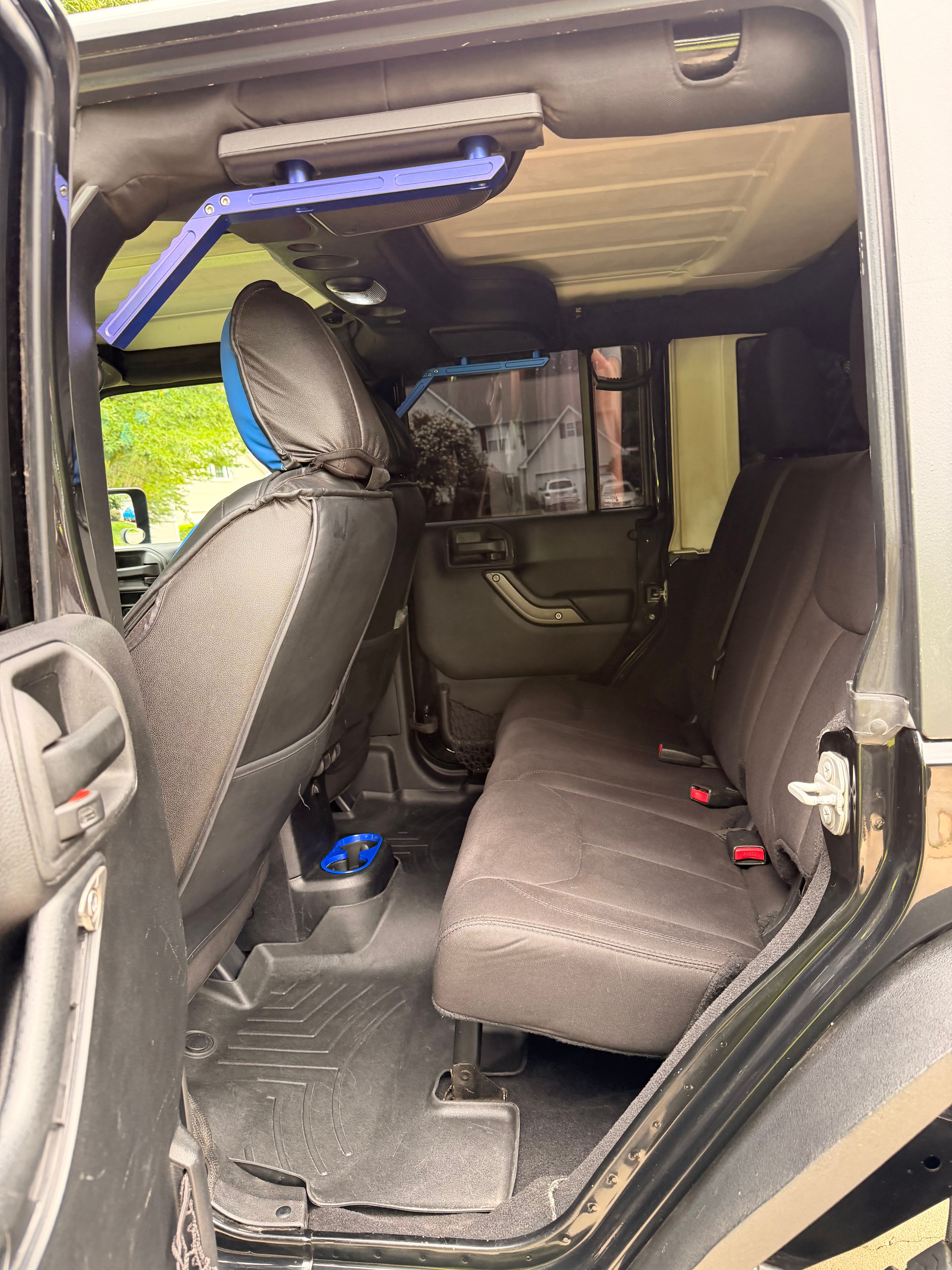 Used 2015 Jeep Wrangler Unlimited Sport w/ Power Convenience Group AWD/4WD image 13