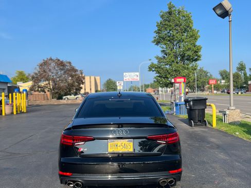Used 2019 Audi S4 Premium Plus w/ Premium Plus Package AWD/4WD image 4