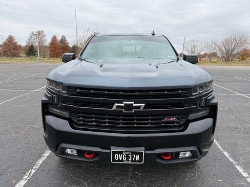 Used 2020 Chevrolet Silverado 1500 LT Trail Boss image 10