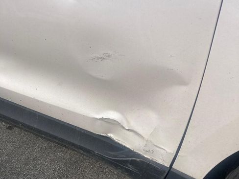 Used 2017 Ford Edge Titanium w/ Equipment Group 301A image 10