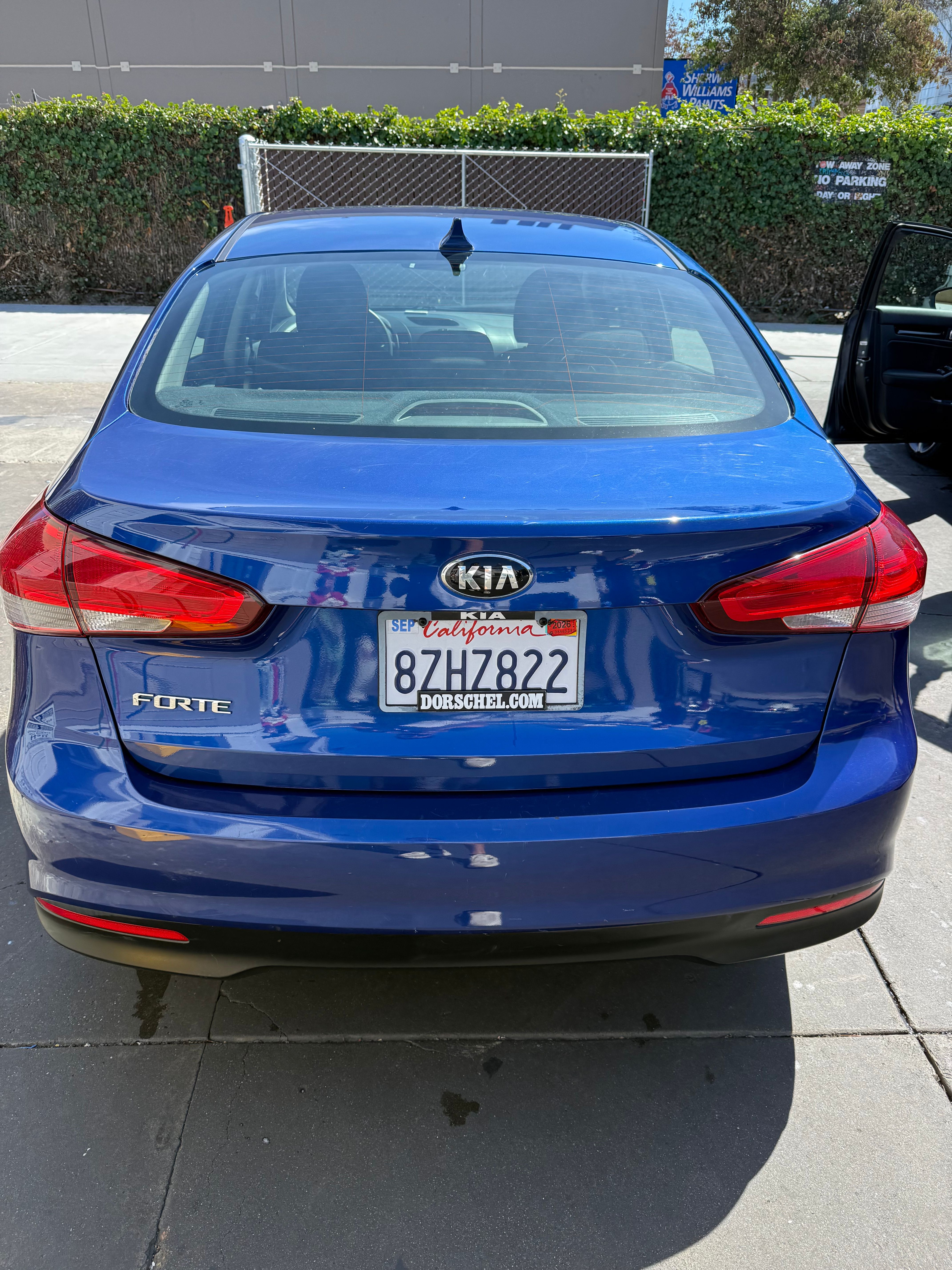 Used 2017 Kia Forte LX FWD image 9