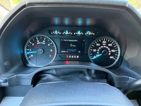 Used 2019 Ford F150 XLT w/ Equipment Group 302A Luxury AWD/4WD image 10