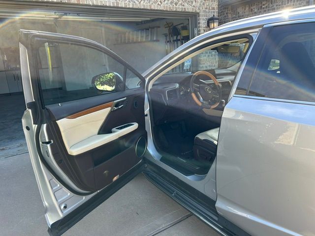 Used 2016 Lexus RX 350 FWD w/ Premium Package image 10