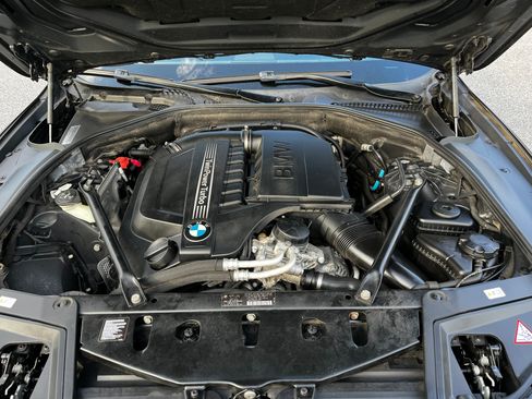 Used 2012 BMW 535i xDrive Sedan image 15