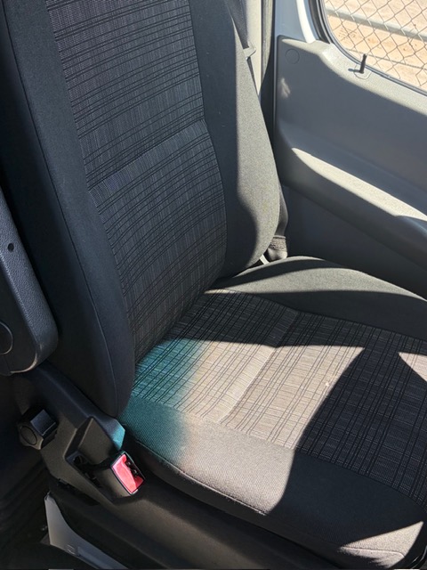 Used 2015 Mercedes-Benz Sprinter 2500 image 22