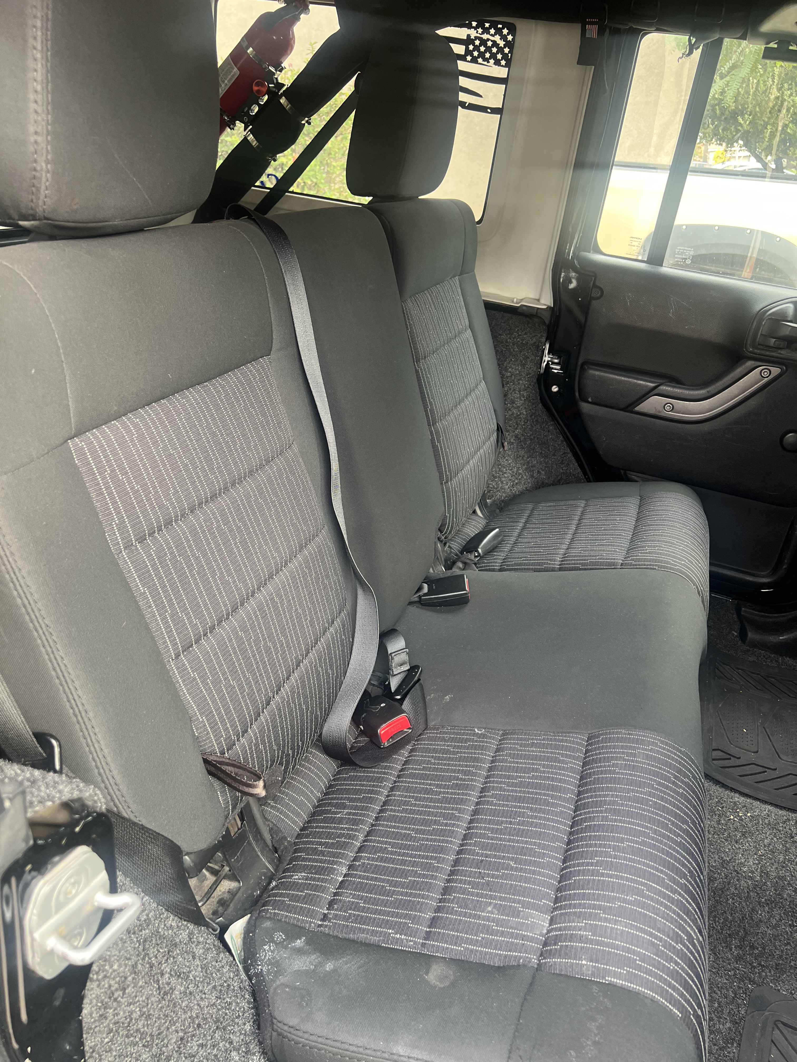 Used 2012 Jeep Wrangler Unlimited Sport AWD/4WD image 13