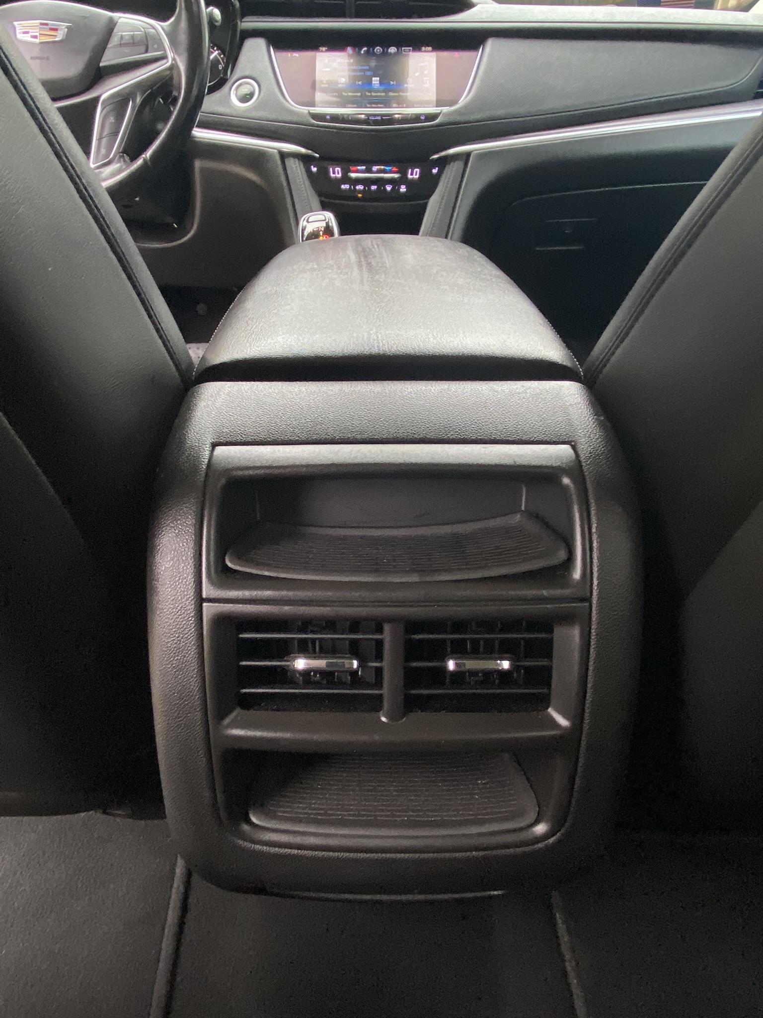 Used 2019 Cadillac XT5 Luxury FWD image 9