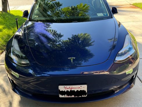 Used 2018 Tesla Model 3 Long Range image 4