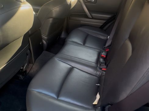 Used 2008 INFINITI FX35 2WD w/ Technology Pkg image 18