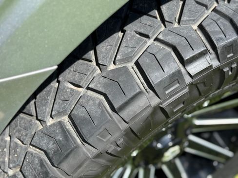 Used 2023 Ford F150 Platinum w/ Equipment Group 701A High image 16