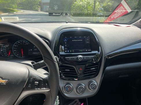Used 2019 Chevrolet Spark LT FWD image 14