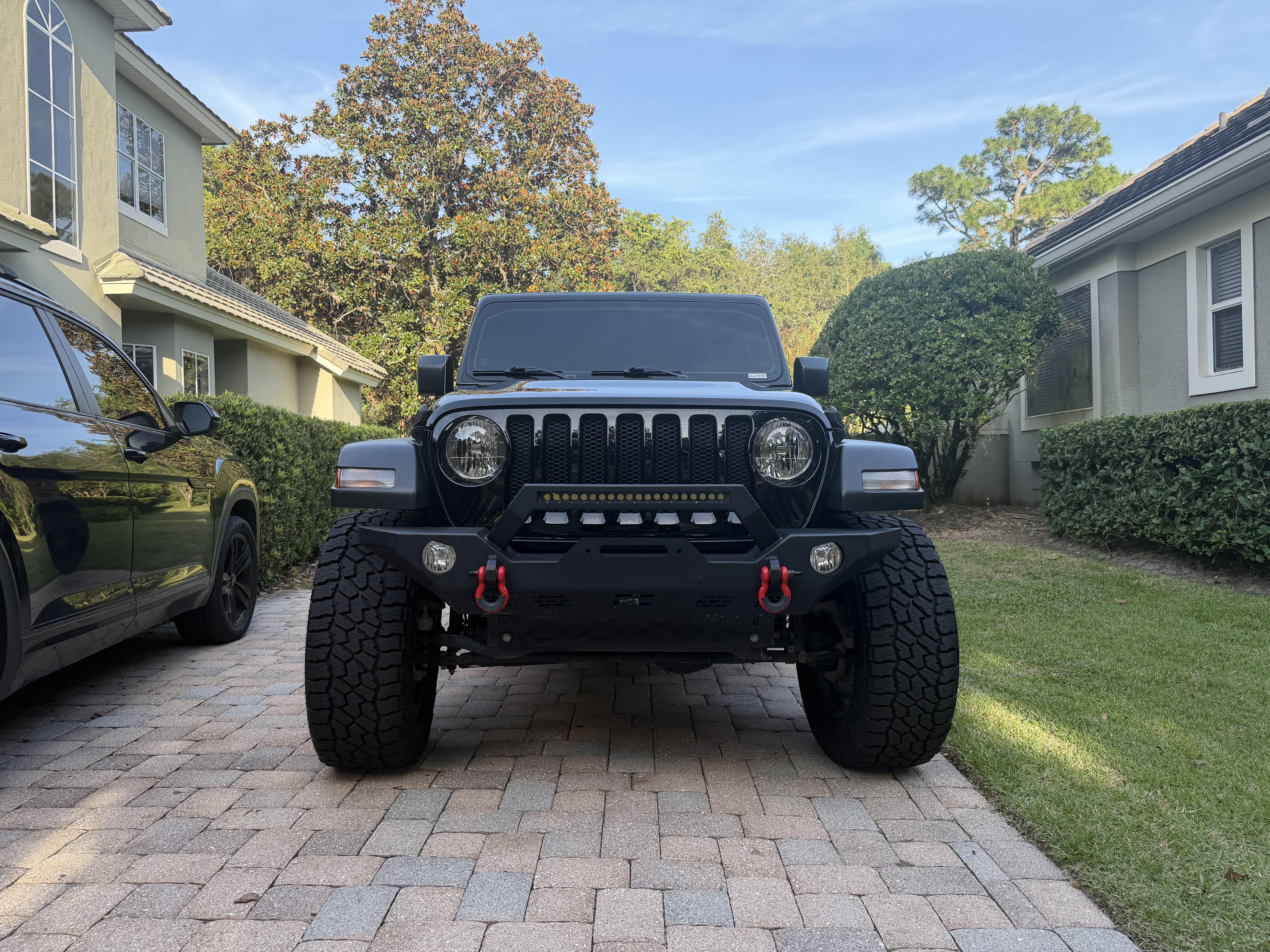 Used 2023 Jeep Wrangler Unlimited Sport AWD/4WD image 10