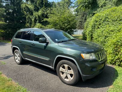 Used 2011 Jeep Grand Cherokee Laredo