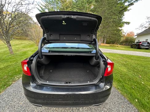 Used 2016 Volvo S60 T5 Premier image 10